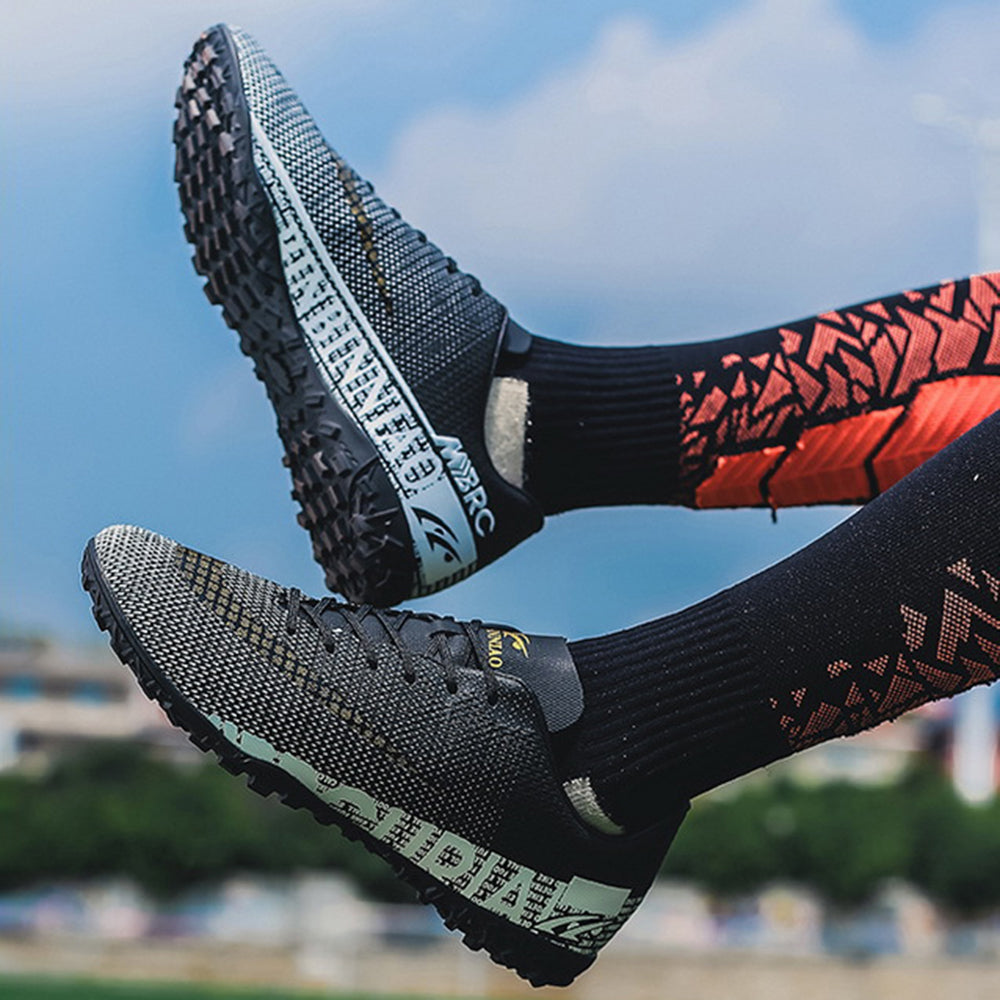 1313 One Pair Low Top Soccer Shoes Football Boots Mens TF Turf Sports Shoes Sneakers Training Shoes 1313 One Pair Low Top Soccer Shoes Football Boots Mens TF Turf Sports Shoes Sneakers Training Shoes